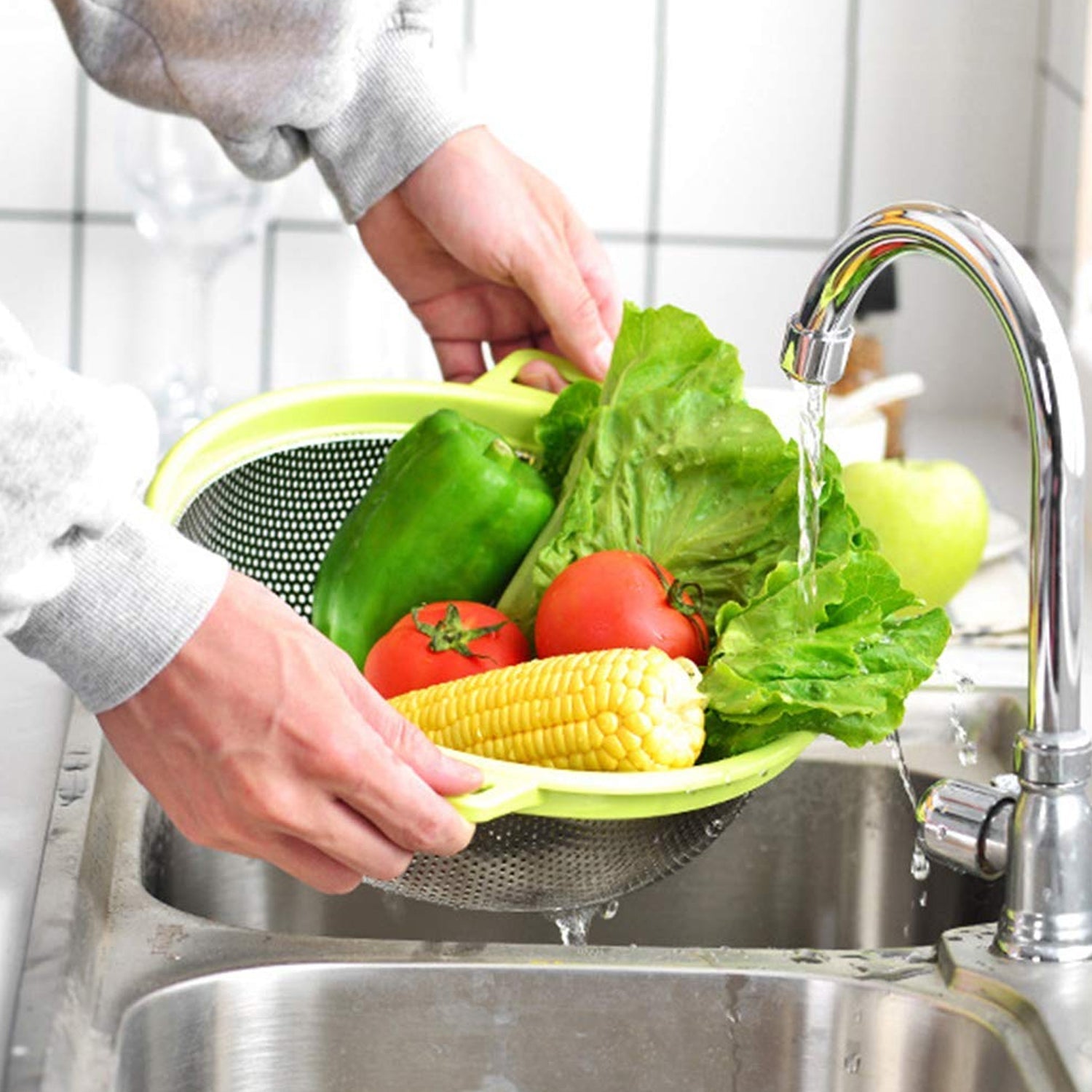 7145 Stainless Steel Colander with Handle, Large Metal Green Strainer for Pasta, Spaghetti, Berry, Veggies, Fruits,  Kitchen Food Colander, Dishwasher Safe