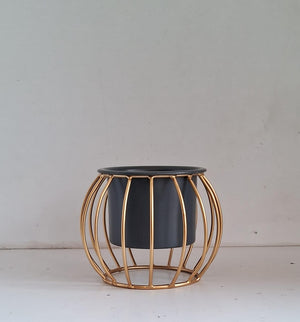 Metal Mini Pot with Stand Model No: 1343