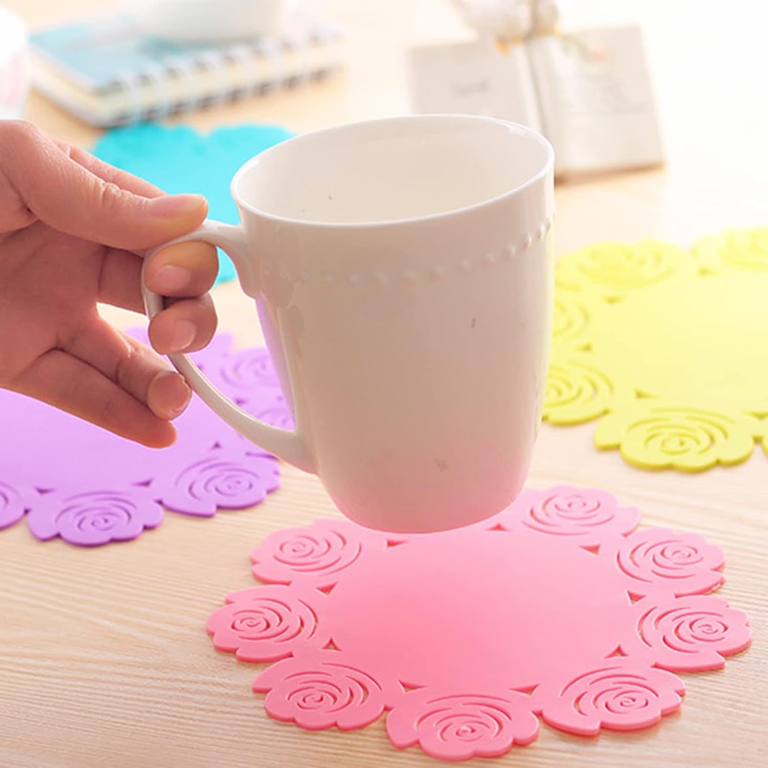 5976 Kitchen Gadget Accessories Plate Cup Mat Rose, Simple Circular Coasters for Kitchen Cafe Restaurant, Placemats for Dining Table, Coasters, Tabletop Protection, Anti-Scald Easy to clean (1 Pc)